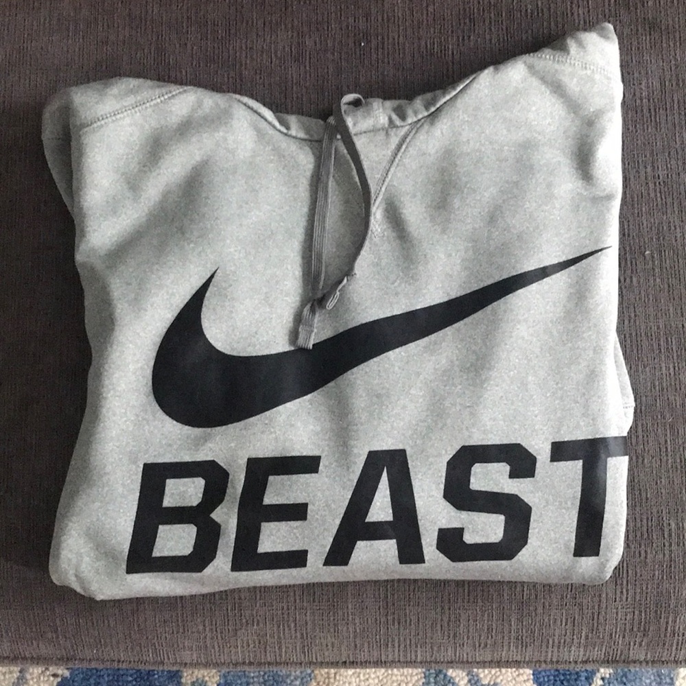 Nike mens hoodie size Large